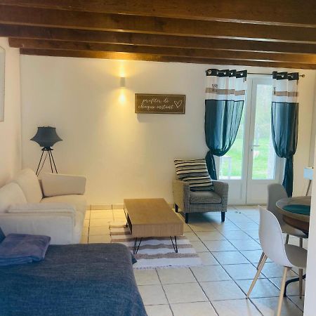 Petite Maison A La Campagne Saint-Germain-des-Fosses Kültér fotó