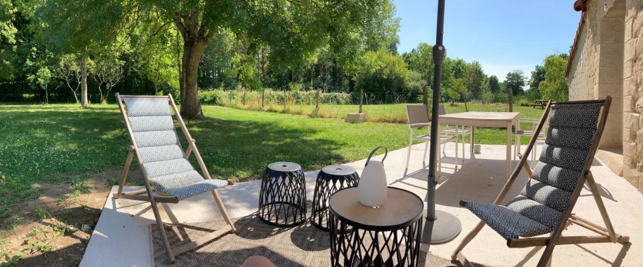 Petite Maison A La Campagne Saint-Germain-des-Fosses Kültér fotó